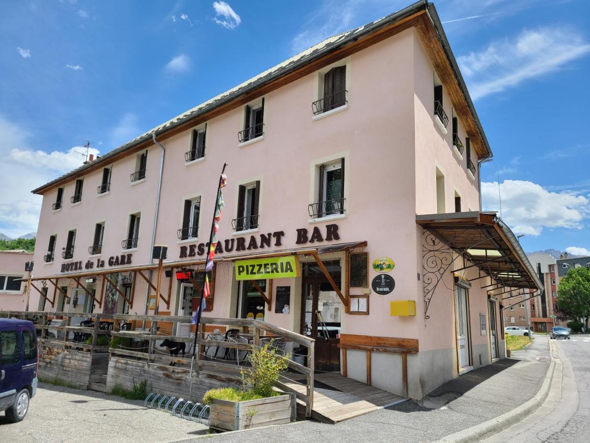 Hotel De La Gare Briançon Exterior foto